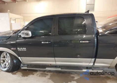 2014 Ram 1500 Laramie z USA, uszkodzony, nr VIN 1C6RR7VT3ES235844